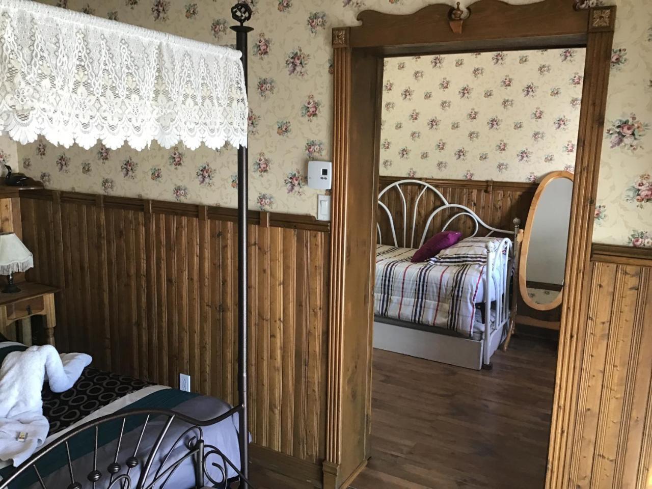 Auberge La Cote D'Or Petite-Rivière-Saint-Francois Exteriér fotografie